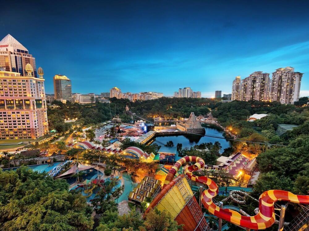 Sunway Paradise Home Staycation Ph2120 Self Check In Out Subang Jaya Exterior foto